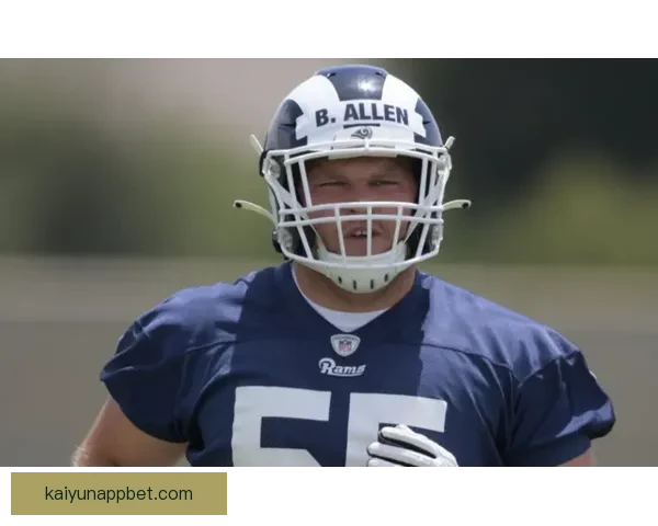 Shams：卡里姆-洛佩兹宣布参选有望首轮成为首位墨西哥裔球员