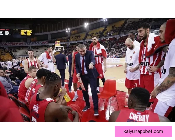 火箭是否后悔交易怀特18分钟27分6三分替补爆发场均16分成奇兵